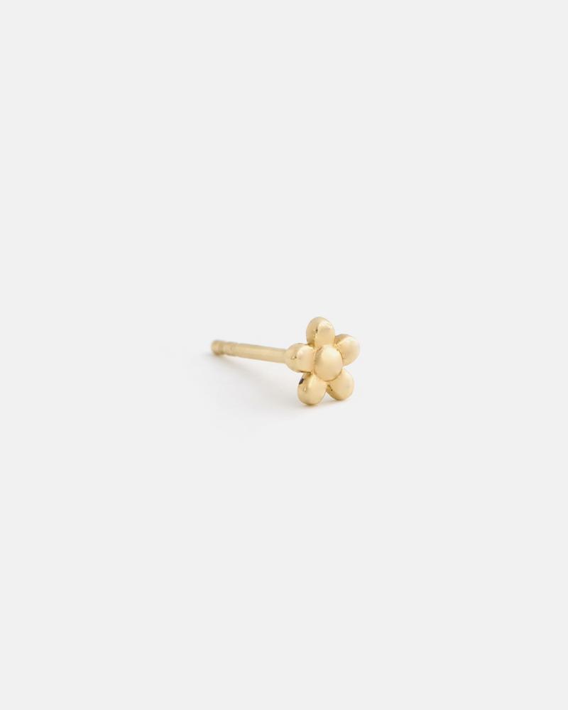 Single Mini Flower Earring in Yellow Gold