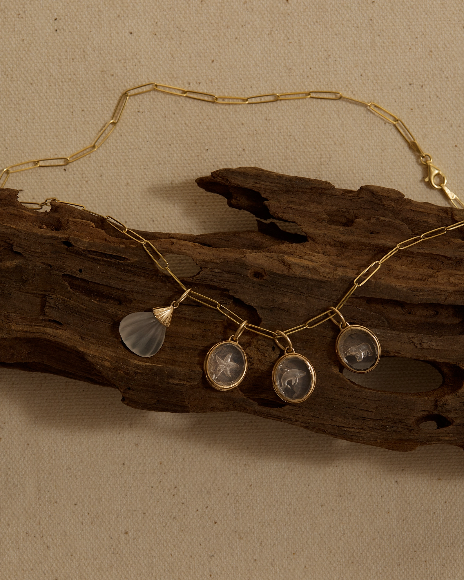 Colliers et pendentifs