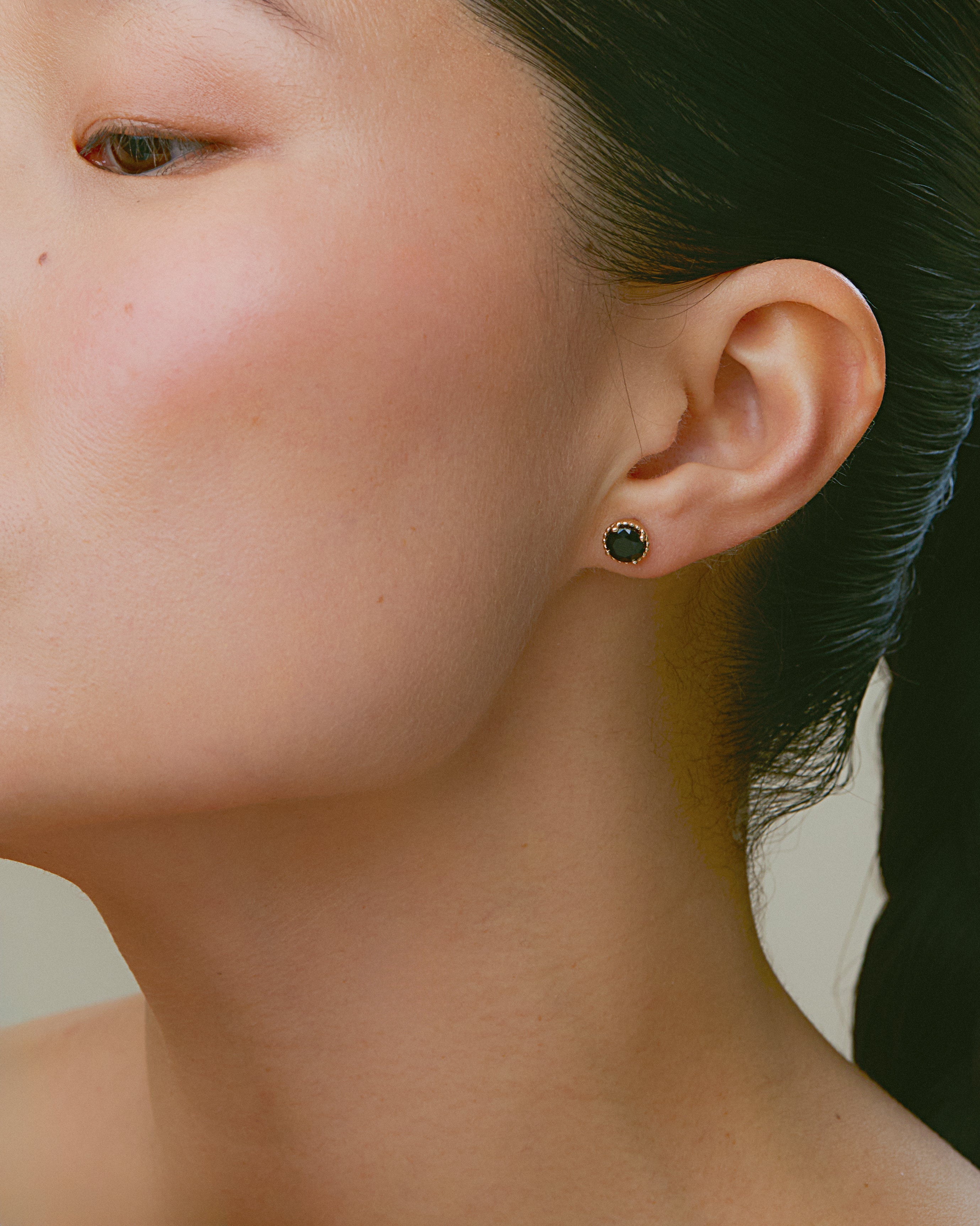 Galatée Stud Earrings in 14k Yellow Gold with Black Spinel