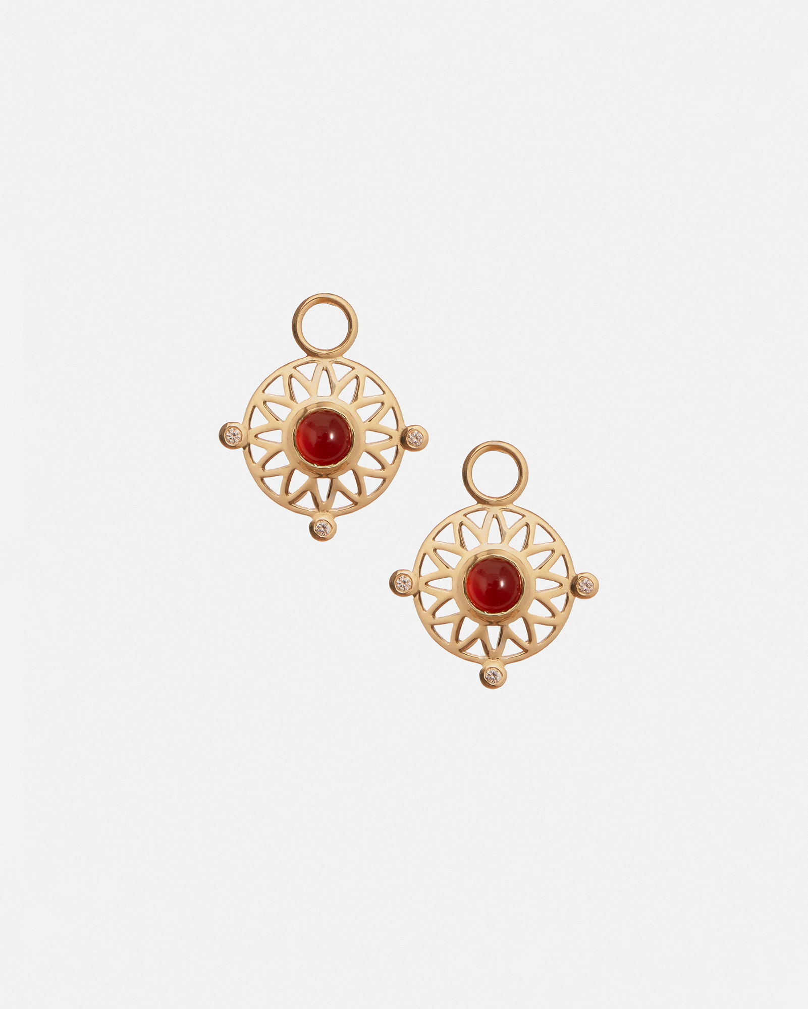 Boucles d'Oreilles Talisman en Or Jaune 14k avec Cornaline et Diamants de Laboratoire