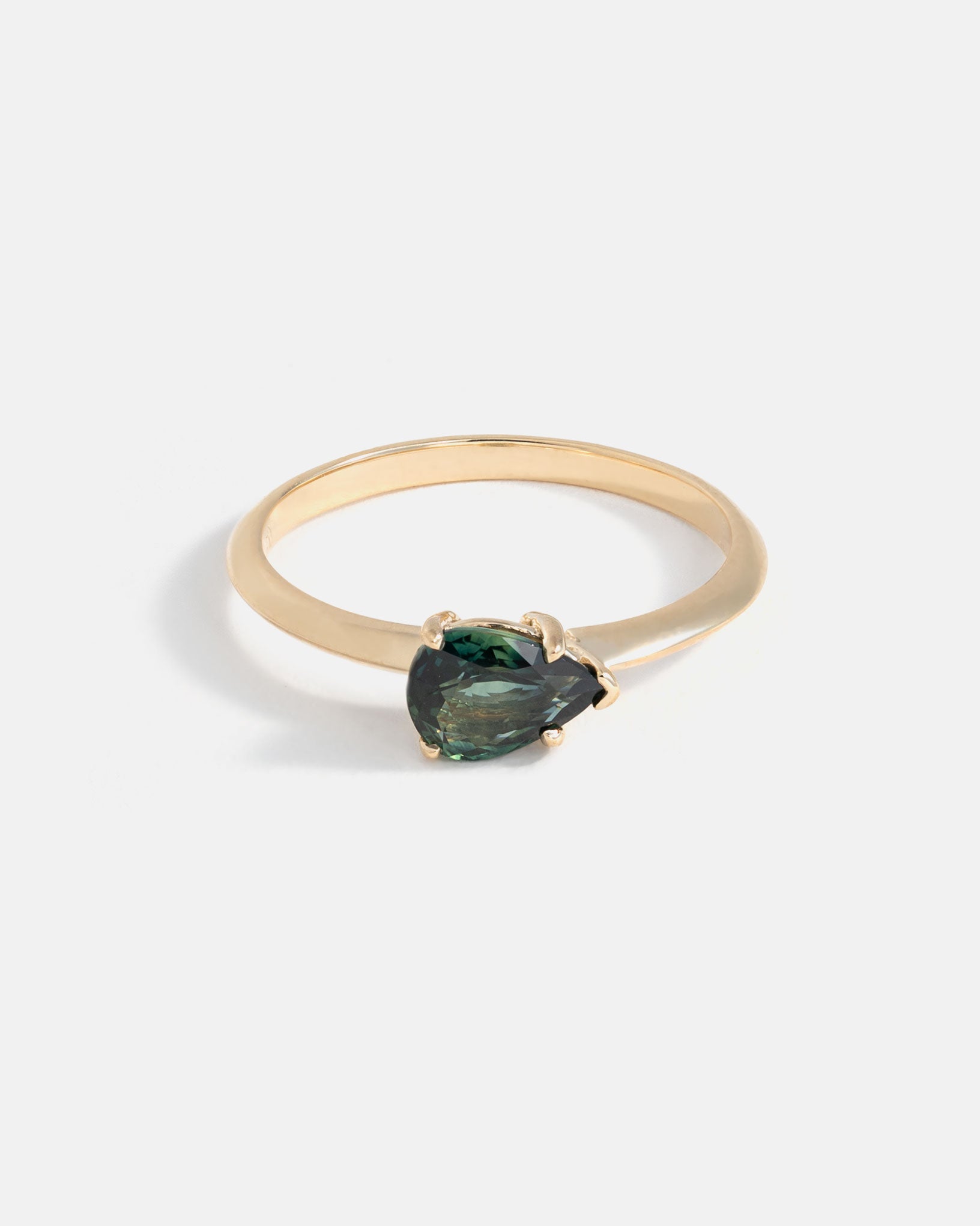 Pyrus Ring with Green Australian Sapphire and Stratura Wave Wedding Band with lab grown diamonds
