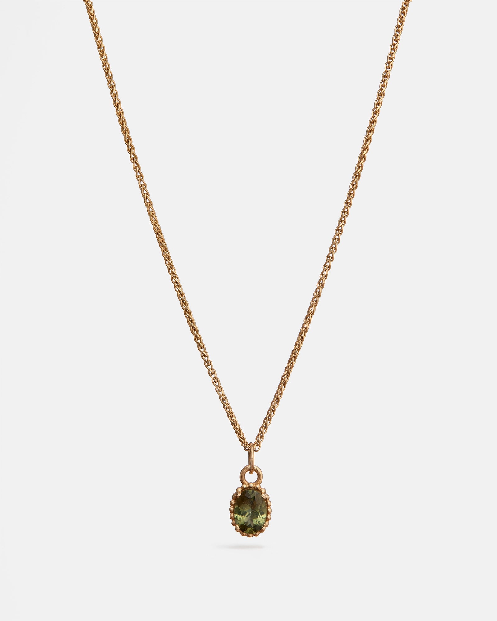 Oval Galatée Pendant in 14k Yellow Gold with Green Tashmarine