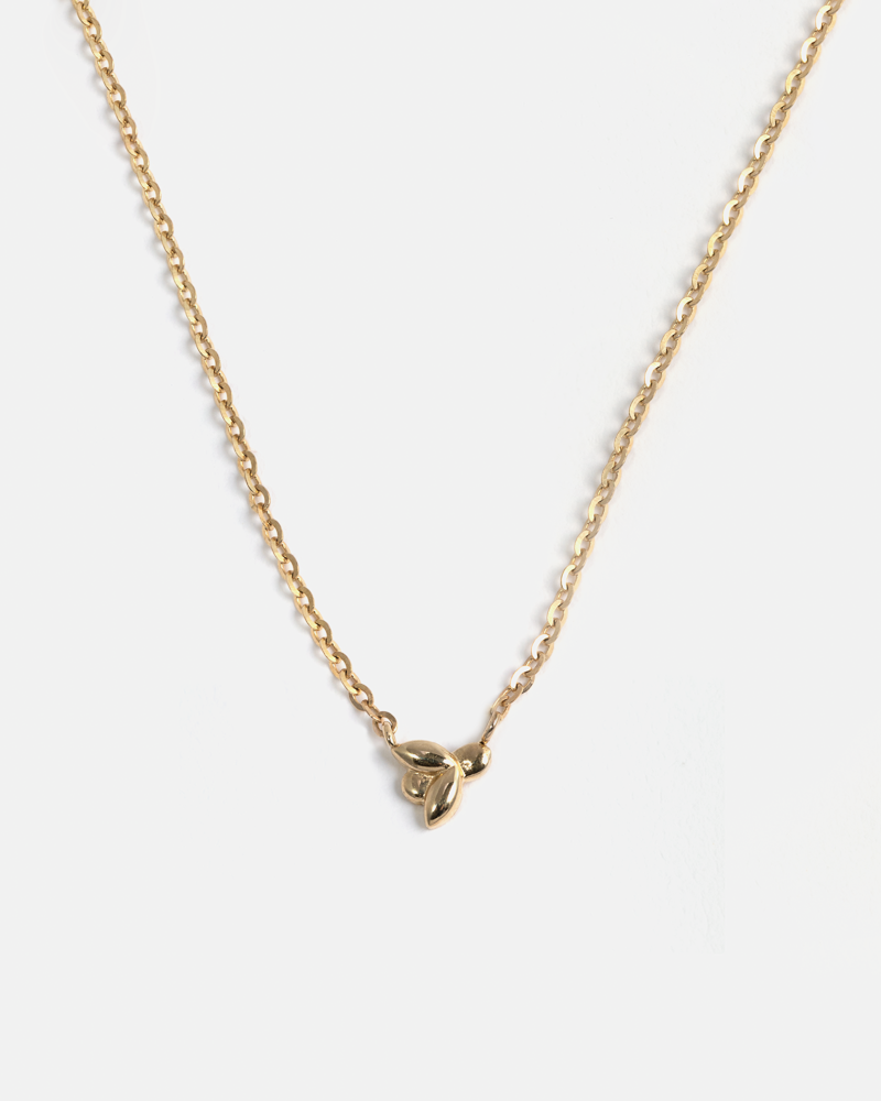 Mini Bee Necklace in Yellow Gold