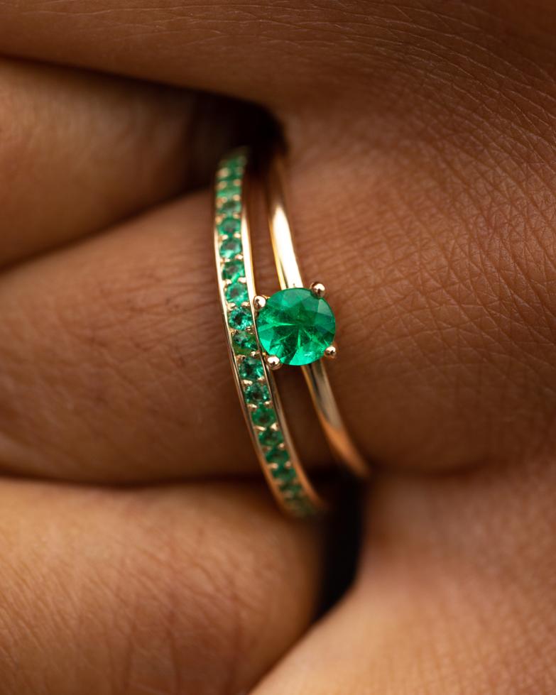 Pavé Ring in Gold with Brazilian Emeralds