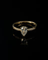 Pira Ring in Fairmined Gold with lab-grown Diamonds