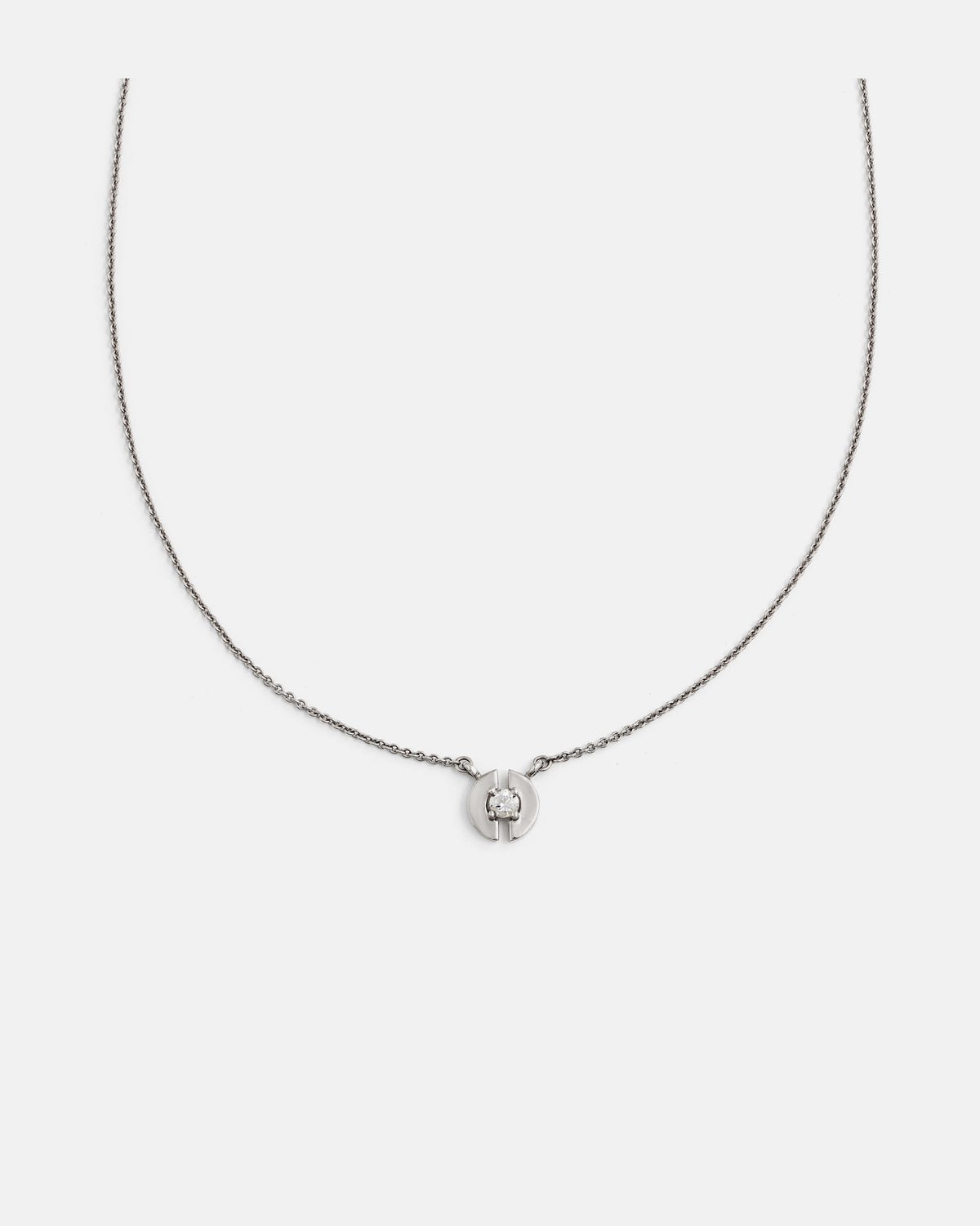 Stein Necklace in Silver with White Quartz